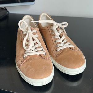 Ecco Soft 7 sneakers